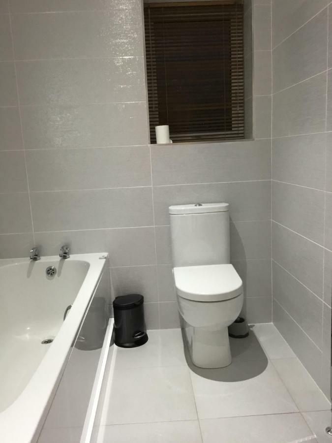 Apartamento The Sidings Enniskillen Exterior foto